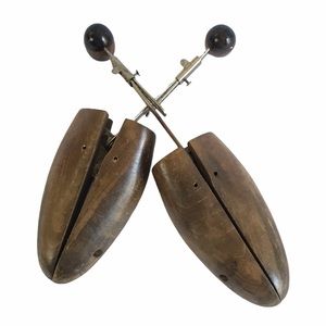 Vintage wood shoe insert